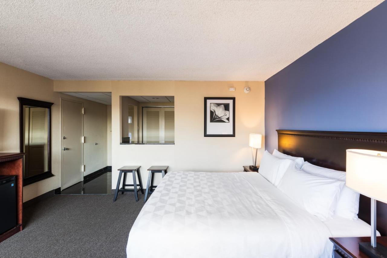 Holiday Inn South Plainfield-Piscataway By Ihg Экстерьер фото