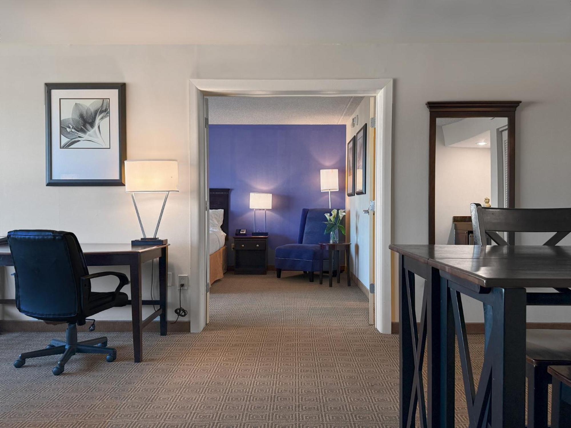 Holiday Inn South Plainfield-Piscataway By Ihg Экстерьер фото