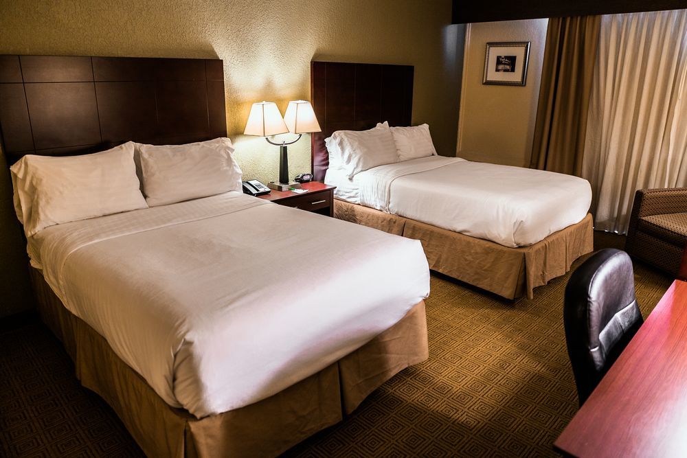 Holiday Inn South Plainfield-Piscataway By Ihg Экстерьер фото