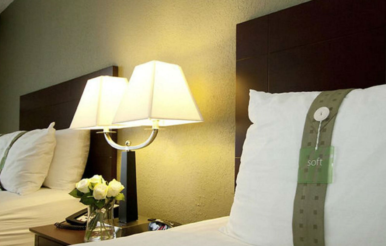 Holiday Inn South Plainfield-Piscataway By Ihg Экстерьер фото
